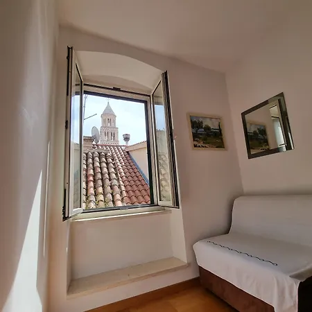 Malena Palace Experience Vendégház