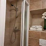 Gostinjska kuća Malena Palace Experience Split