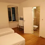 Malena Palace Experience Gostinjska kuća 3*