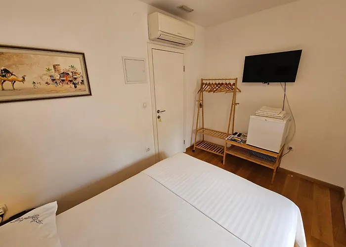 Malena Palace Experience Split