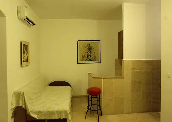 Malena Palace Experience Guest house Split