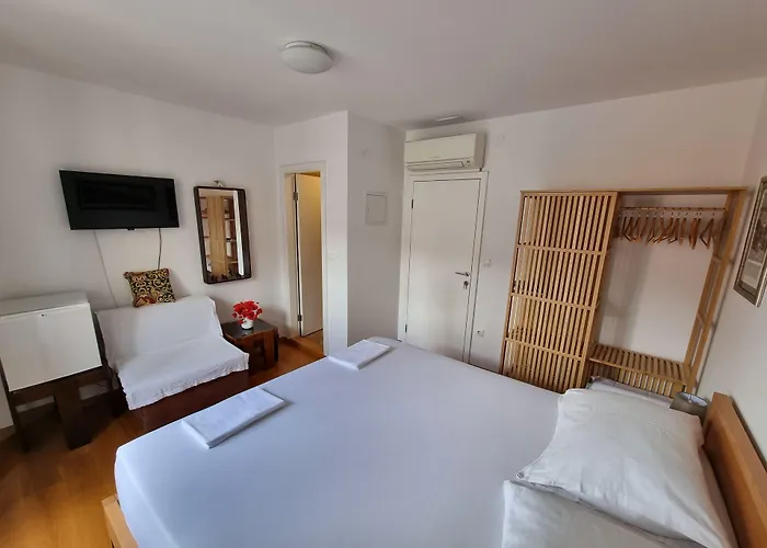 Malena Palace Experience Guest house 3*