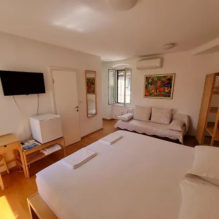 Affittacamere Malena Palace Experience 3*