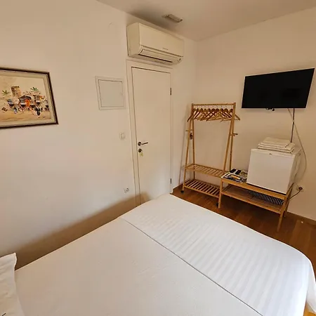 Malena Palace Experience سبليت