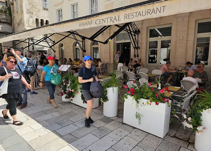 Malena Palace Experience 3* Split